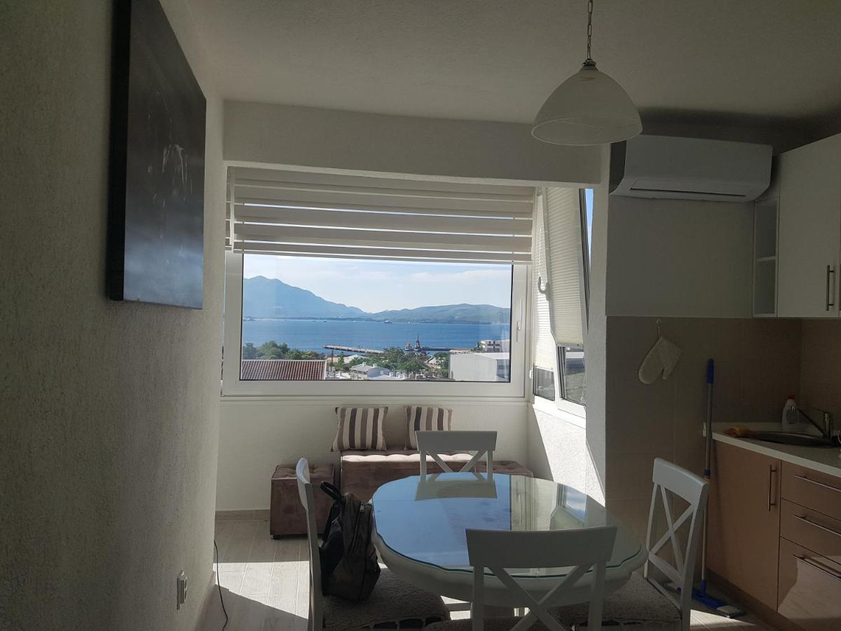 Appartamento Petra Bijela Esterno foto